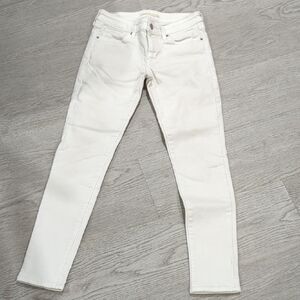 Levi's Women's Cream Skinny Jeans